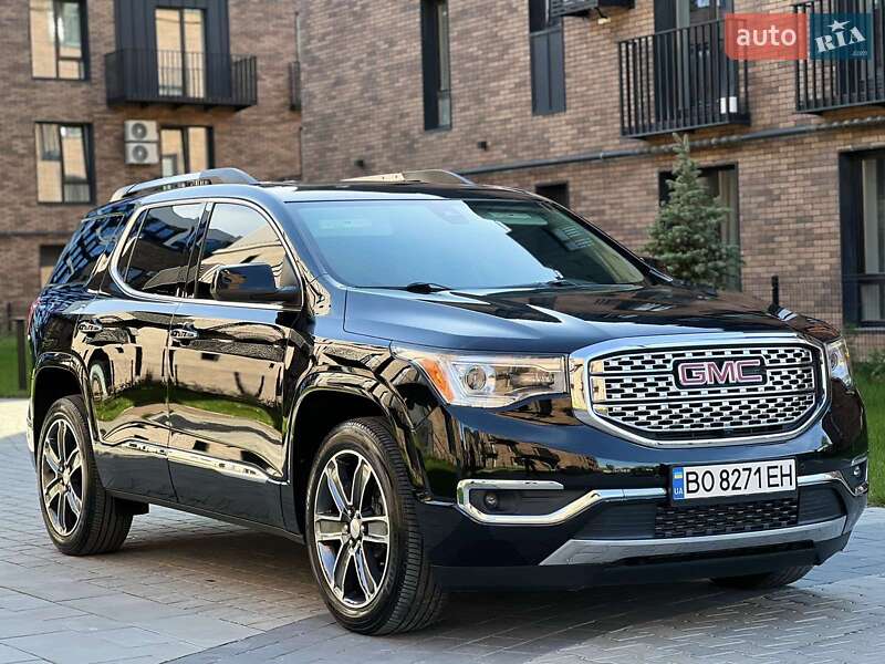 Позашляховик / Кросовер GMC Acadia 2016 в Тернополі