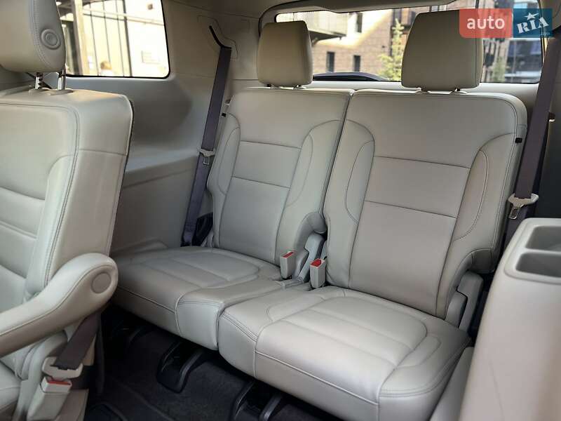 Позашляховик / Кросовер GMC Acadia 2016 в Тернополі