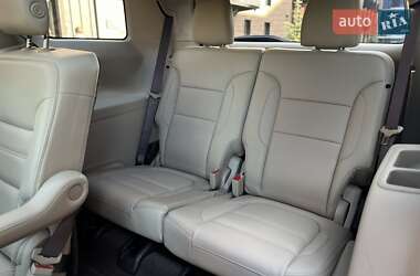 Позашляховик / Кросовер GMC Acadia 2016 в 