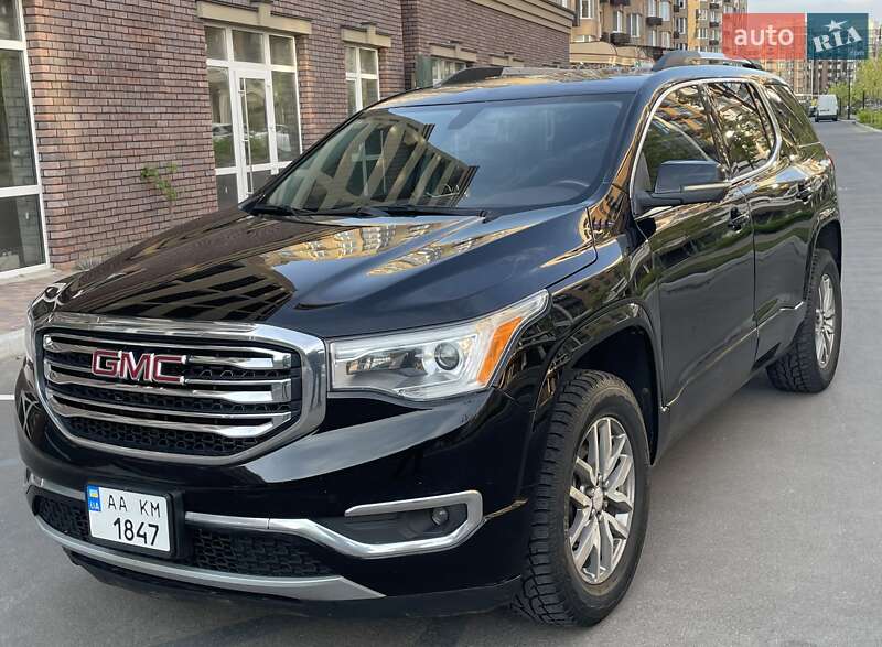 GMC Acadia 2016