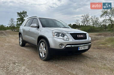Внедорожник / Кроссовер GMC Acadia 2007 в Киеве