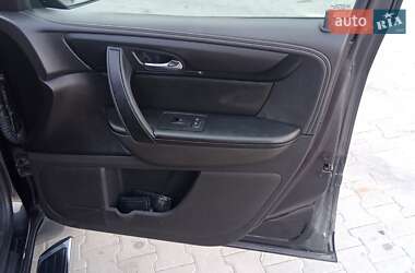 Внедорожник / Кроссовер GMC Acadia 2013 в 