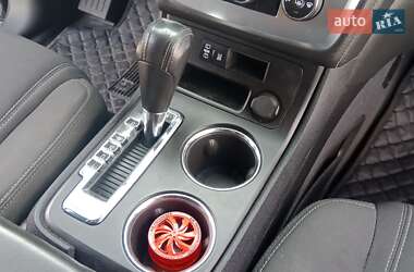 Внедорожник / Кроссовер GMC Acadia 2013 в 