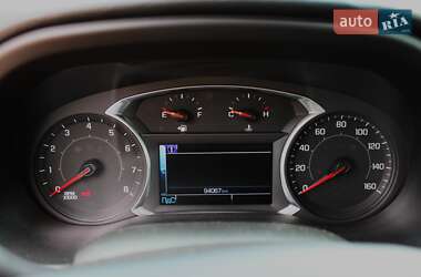 Позашляховик / Кросовер GMC Acadia 2017 в 