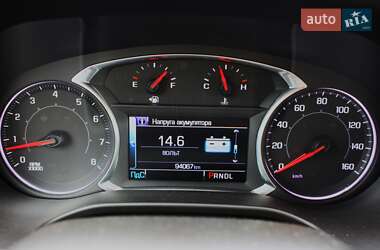 Позашляховик / Кросовер GMC Acadia 2017 в 
