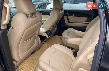 Внедорожник / Кроссовер GMC Acadia 2012 в 