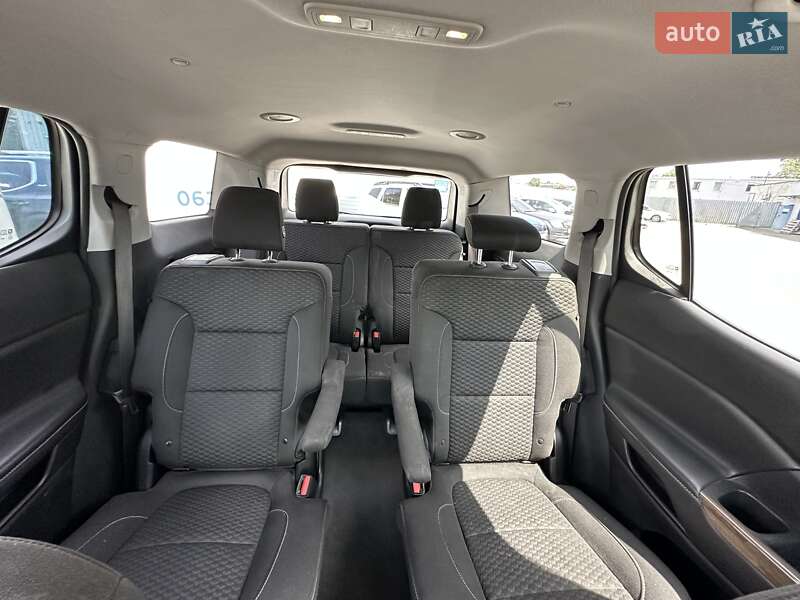 Позашляховик / Кросовер GMC Acadia 2019 в Києві фото 31 Позашляховик / Кросовер GMC Acadia 2019 в Києві