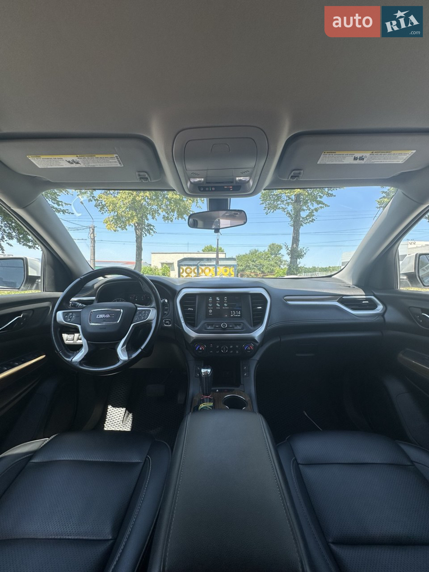 GMC Acadia 2018 VIN 1GKKNSLA4JZ244813 фото оголошення 9 з 14