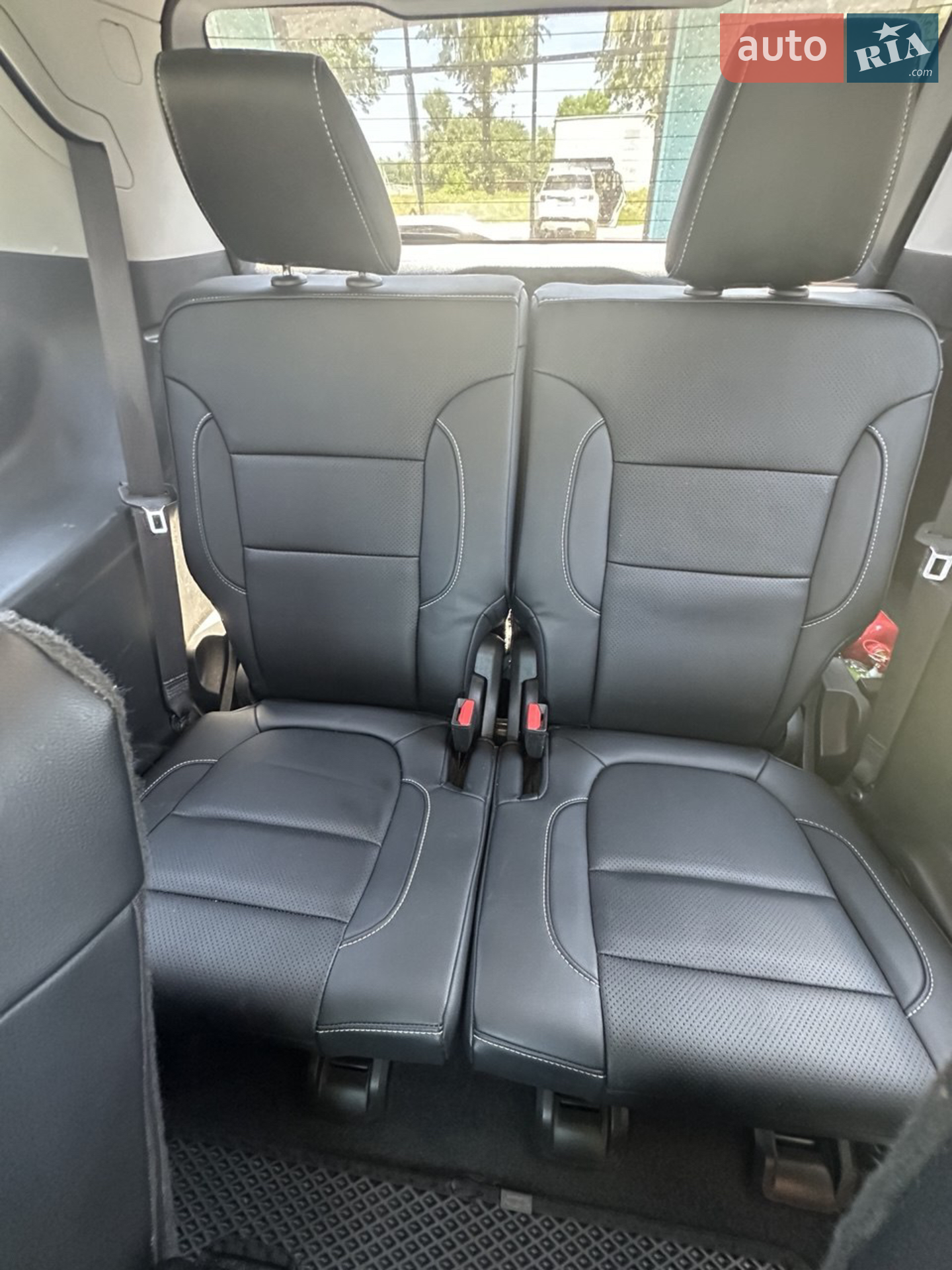 GMC Acadia 2018 VIN 1GKKNSLA4JZ244813 фото оголошення 11 з 14