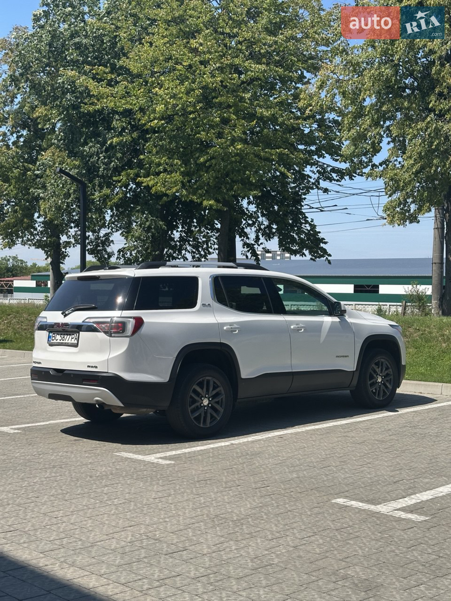 GMC Acadia 2018 VIN 1GKKNSLA4JZ244813 фото оголошення 7 з 14