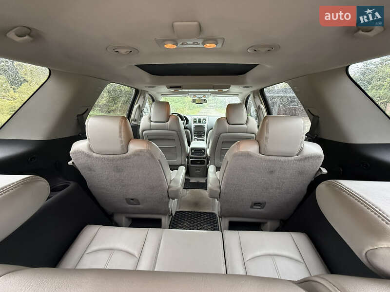Внедорожник / Кроссовер GMC Acadia 2008 в Киеве