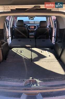 Внедорожник / Кроссовер GMC Acadia 2021 в 
