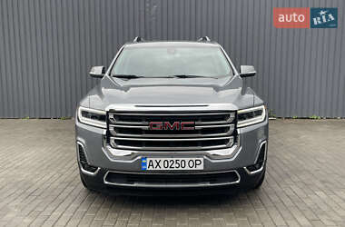 Внедорожник / Кроссовер GMC Acadia 2021 в 