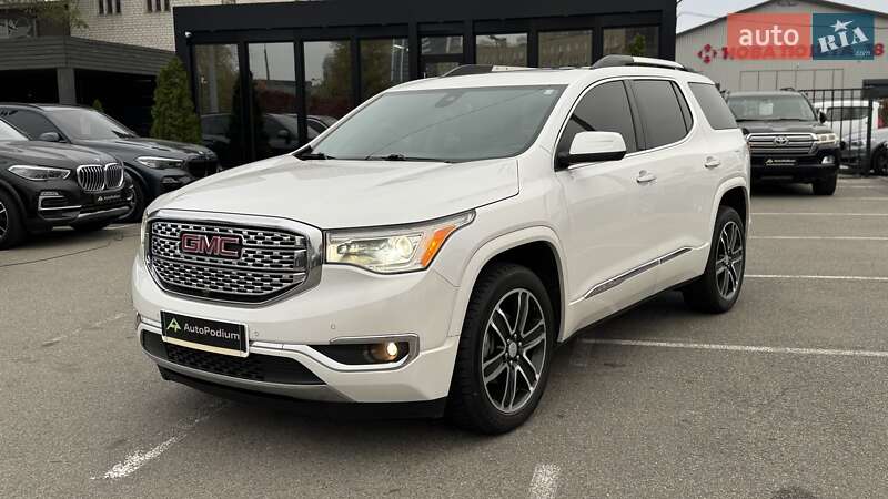 Внедорожник / Кроссовер GMC Acadia 2016 в Киеве фото 4 Внедорожник / Кроссовер GMC Acadia 2016 в Киеве