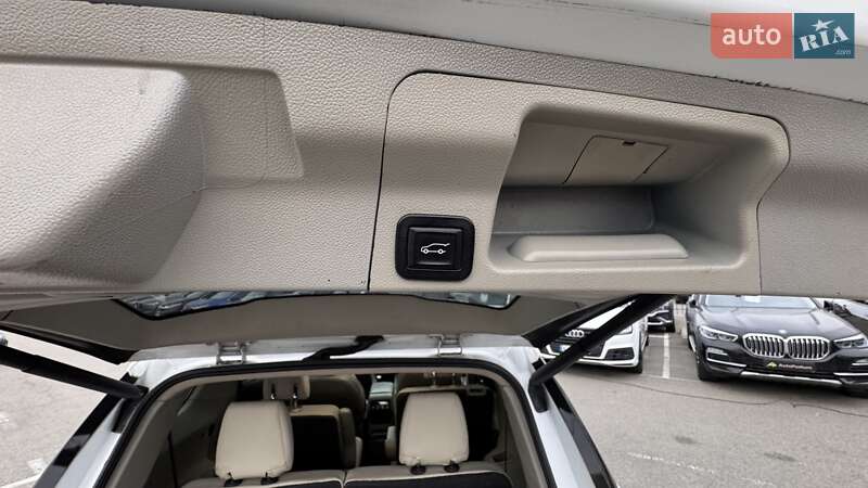 Внедорожник / Кроссовер GMC Acadia 2016 в Киеве фото 34 Внедорожник / Кроссовер GMC Acadia 2016 в Киеве