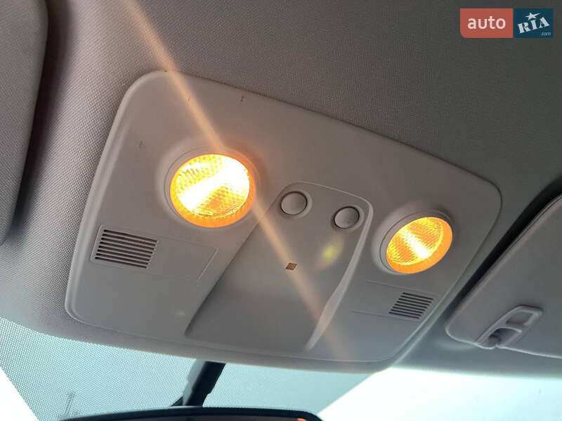 Внедорожник / Кроссовер GMC Acadia 2016 в Львове фото 31 Внедорожник / Кроссовер GMC Acadia 2016 в Львове