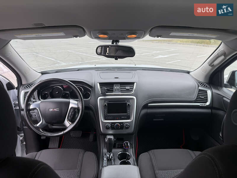 Внедорожник / Кроссовер GMC Acadia 2016 в Киеве фото 10 Внедорожник / Кроссовер GMC Acadia 2016 в Киеве