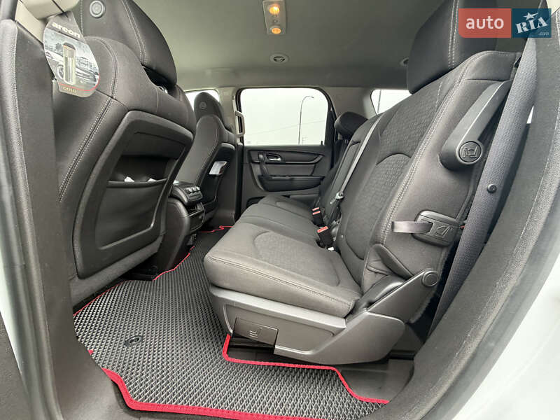 Внедорожник / Кроссовер GMC Acadia 2016 в Киеве фото 11 Внедорожник / Кроссовер GMC Acadia 2016 в Киеве