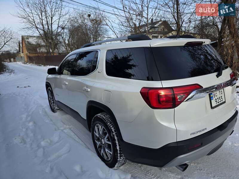 Внедорожник / Кроссовер GMC Acadia 2016 в Киеве фото 7 Внедорожник / Кроссовер GMC Acadia 2016 в Киеве