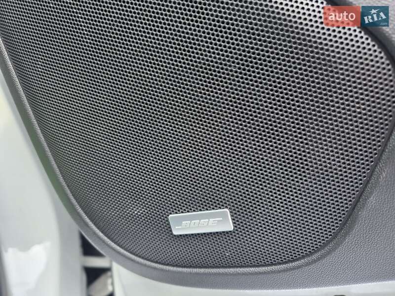 Внедорожник / Кроссовер GMC Acadia 2016 в Киеве фото 21 Внедорожник / Кроссовер GMC Acadia 2016 в Киеве