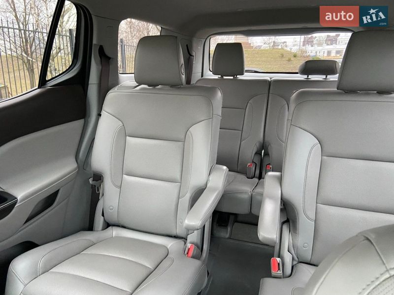 Внедорожник / Кроссовер GMC Acadia 2018 в Киеве фото 10 Внедорожник / Кроссовер GMC Acadia 2018 в Киеве