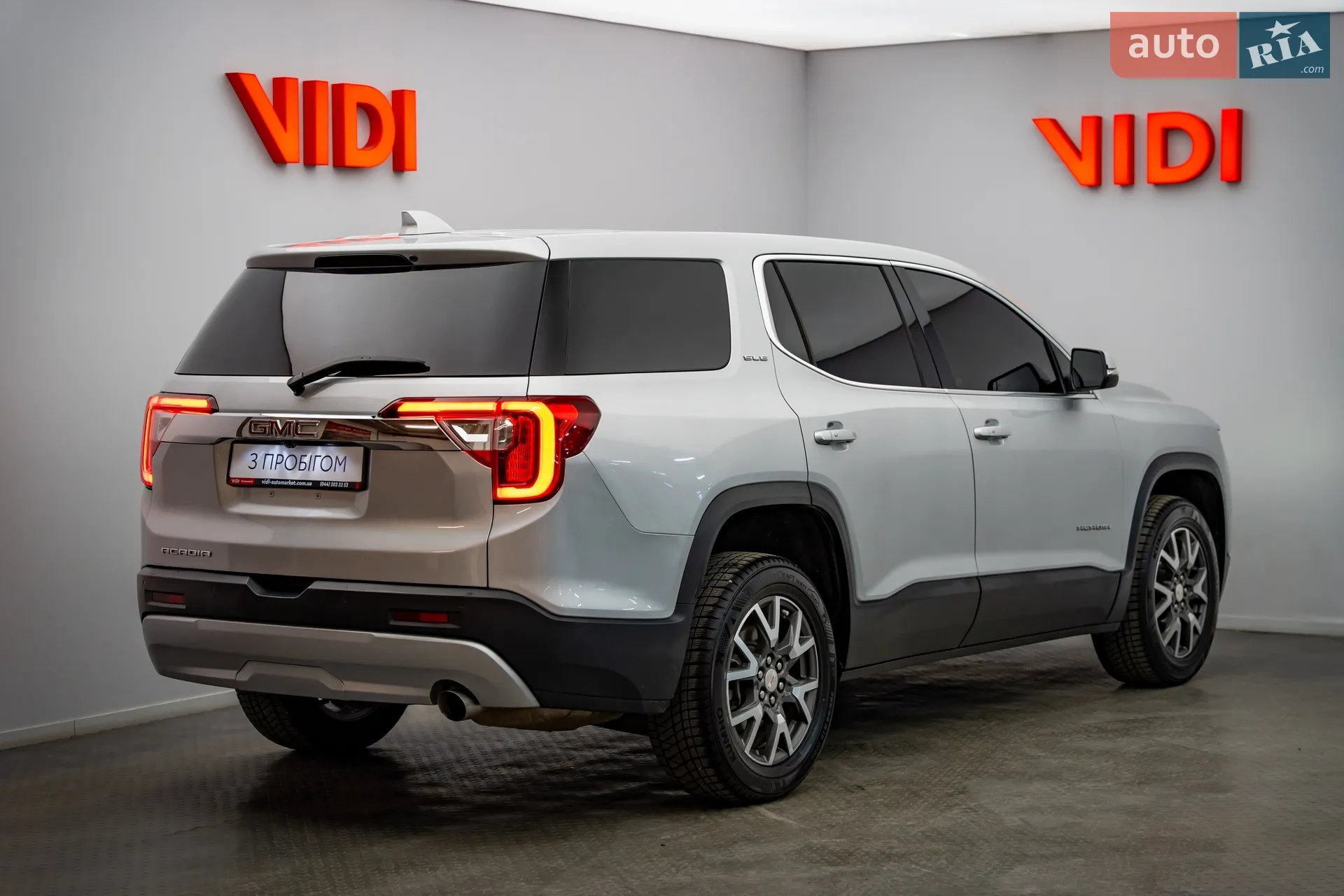 2020 GMC Acadia - мініатюра 2