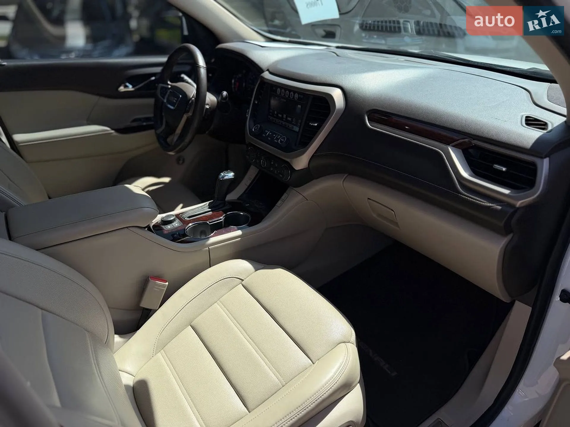 2016 GMC Acadia - мініатюра 18