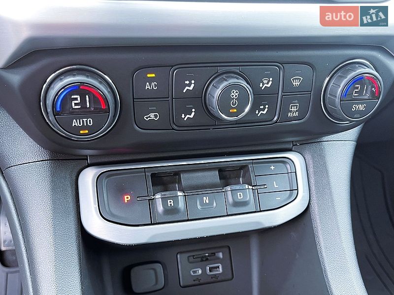 Позашляховик / Кросовер GMC Acadia 2021 в Києві фото 31 Позашляховик / Кросовер GMC Acadia 2021 в Києві