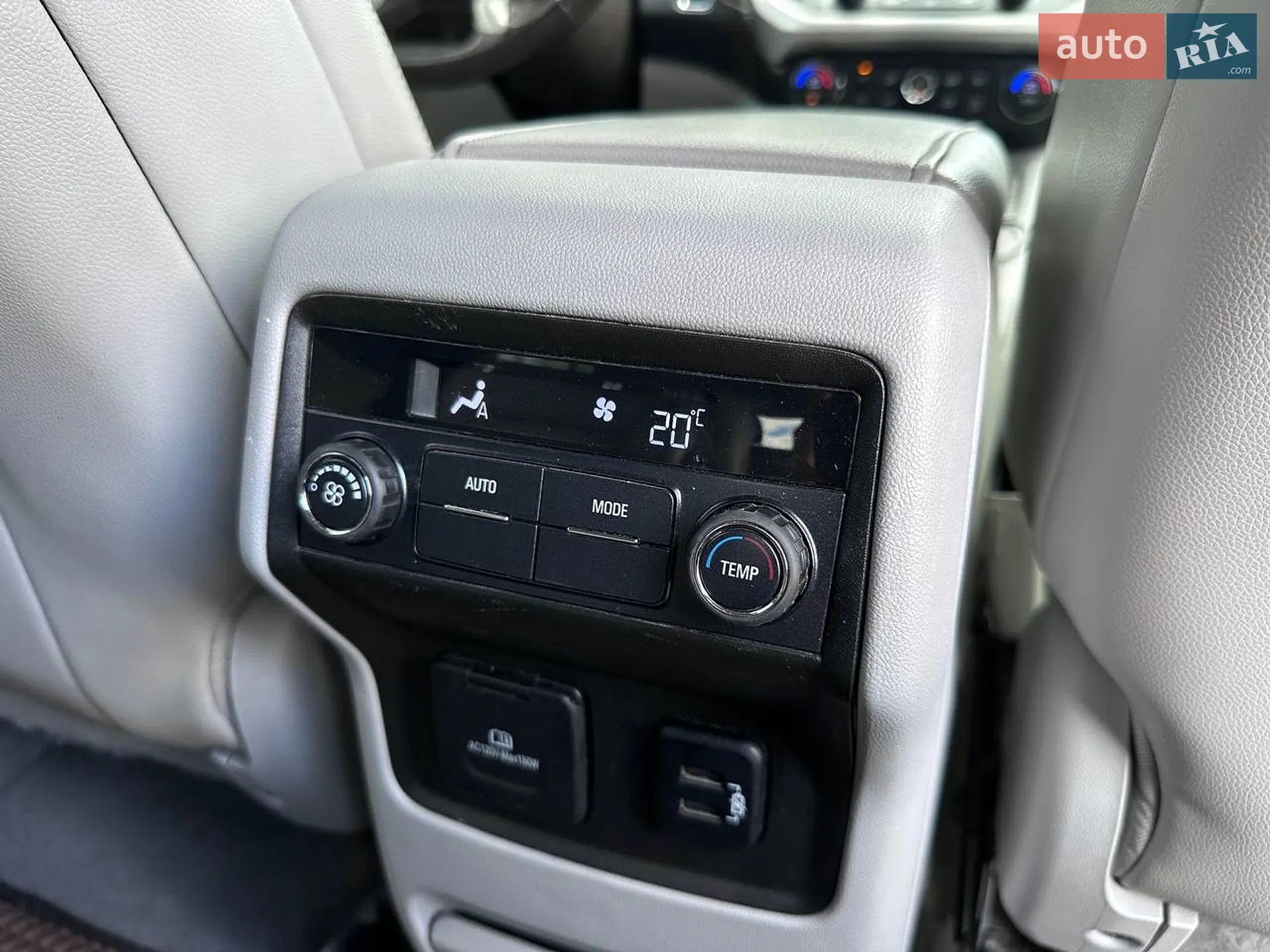 2016 GMC Acadia - мініатюра 17