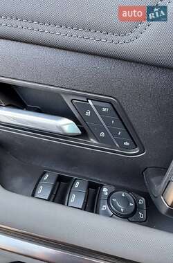 Внедорожник / Кроссовер GMC Hummer EV SUV 2023 в 