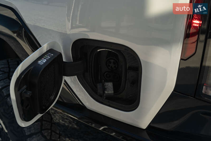 Пікап GMC Hummer EV 2023 в Чернівцях