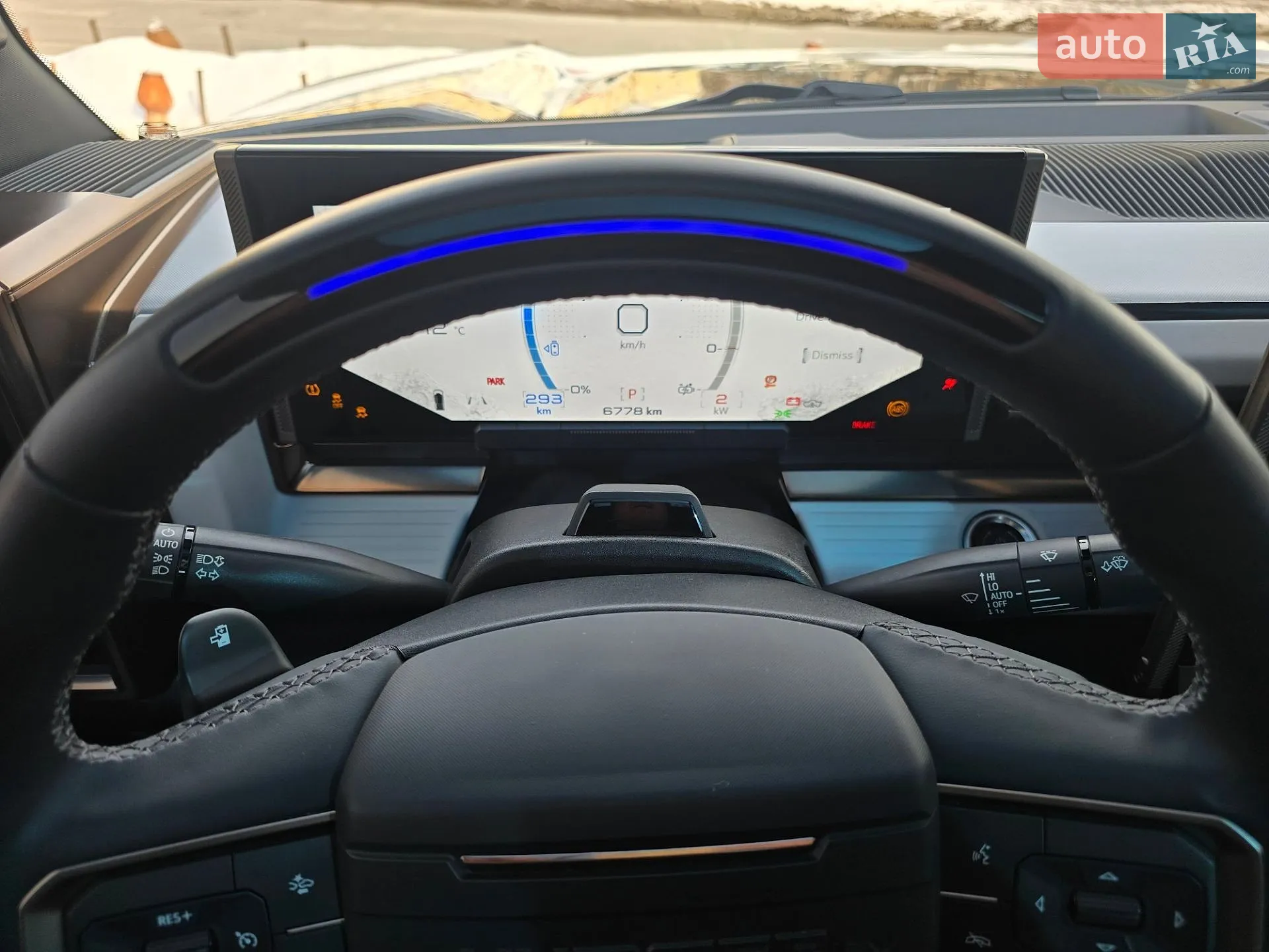2023 GMC Hummer EV - мініатюра 11