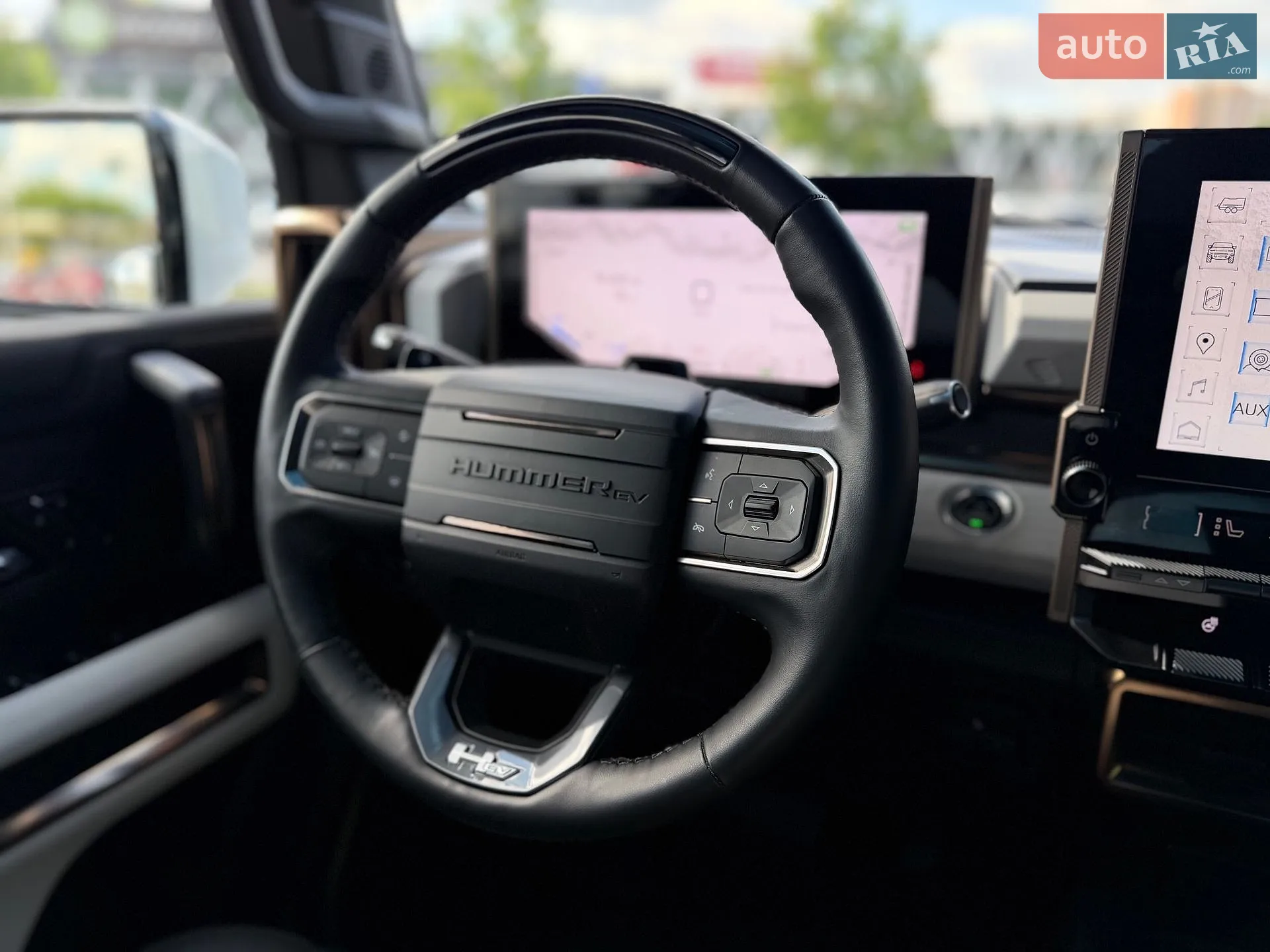 2023 GMC Hummer EV - мініатюра 58