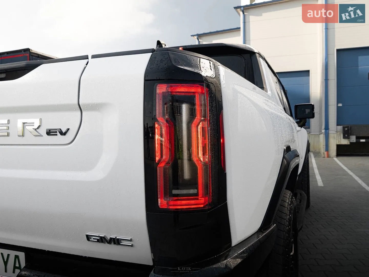 2024 GMC Hummer EV - мініатюра 16