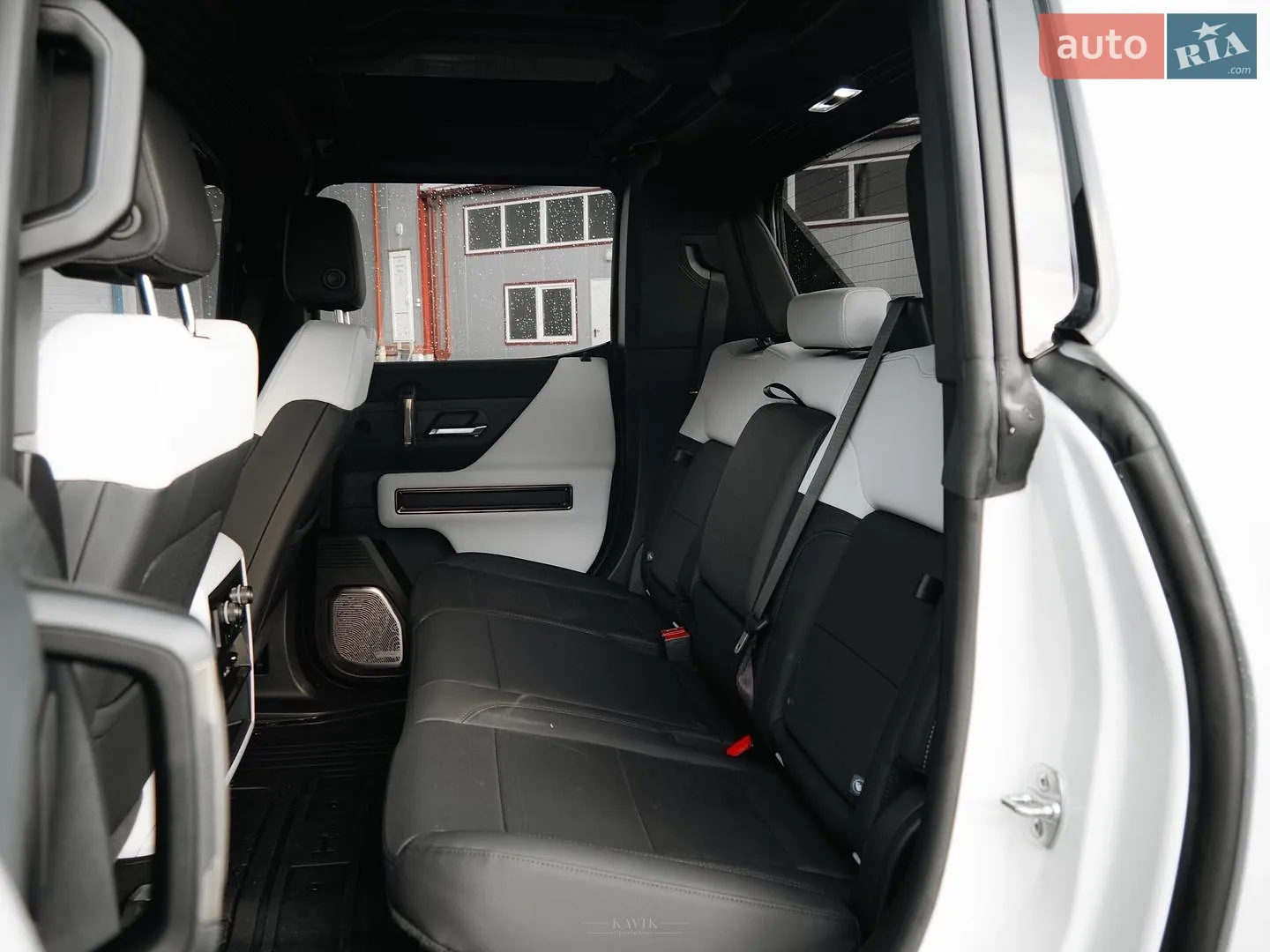 2024 GMC Hummer EV - мініатюра 45