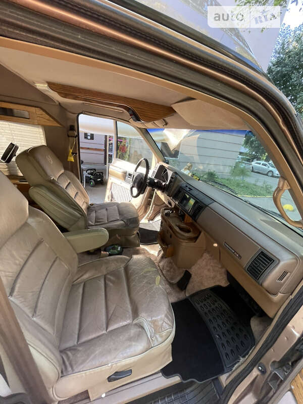 Минивэн GMC Safari 1995 в Киеве