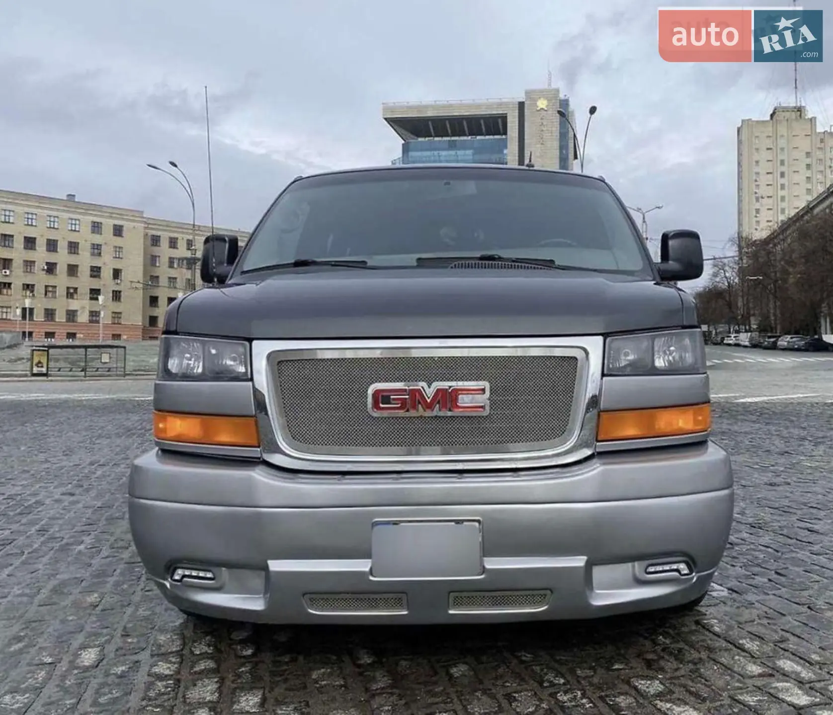 2014 GMC Savana - мініатюра 3