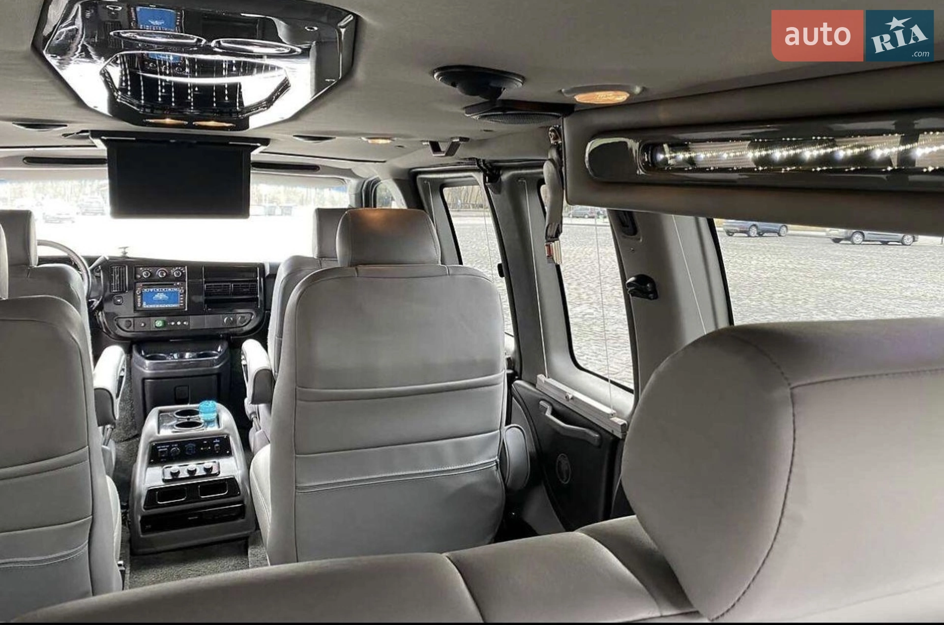 2014 GMC Savana - мініатюра 4