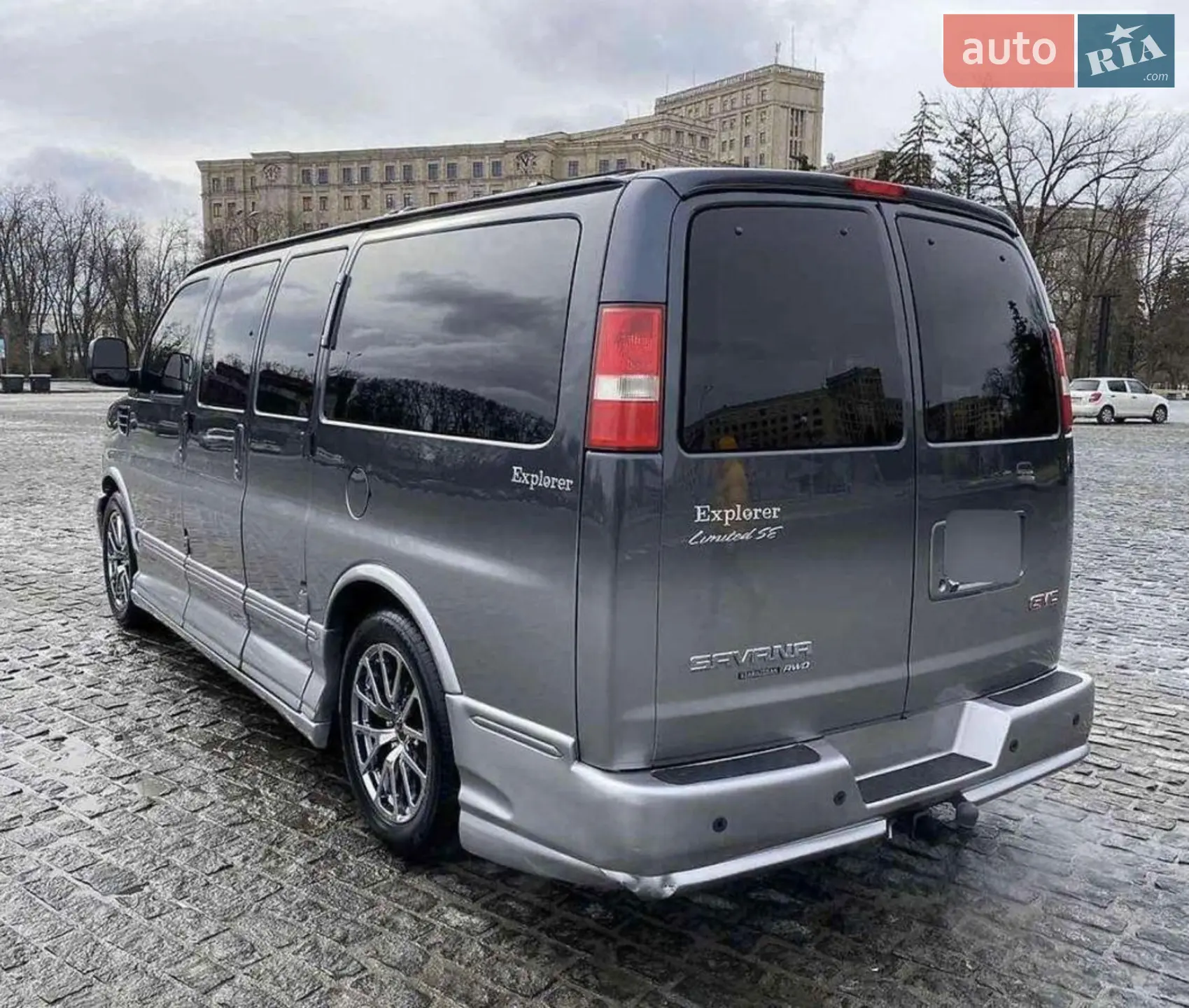 2014 GMC Savana - мініатюра 2