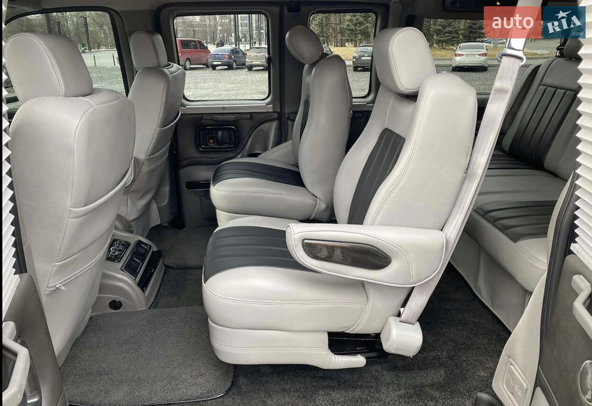2014 GMC Savana - мініатюра 7
