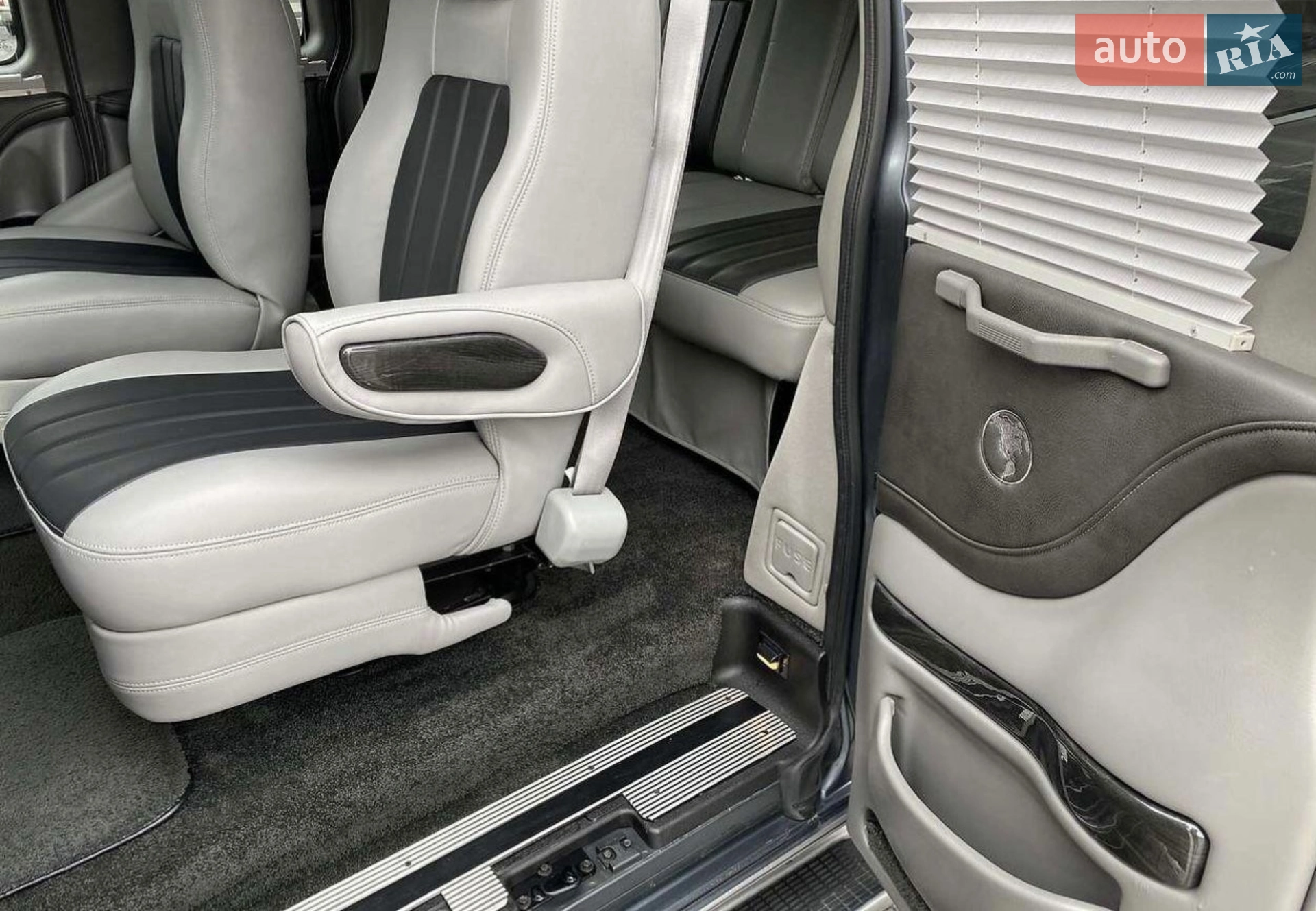 2014 GMC Savana - мініатюра 8