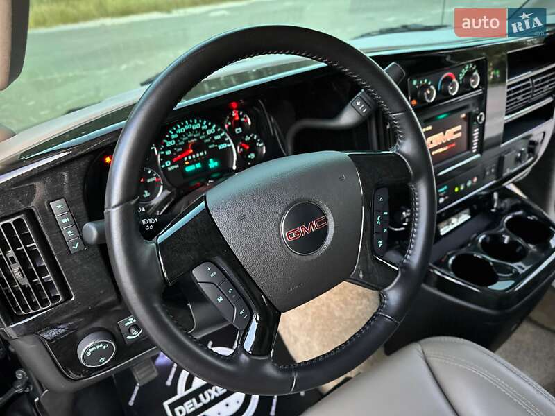 Минивэн GMC Savana 2020 в Киеве фото 74 Минивэн GMC Savana 2020 в Киеве