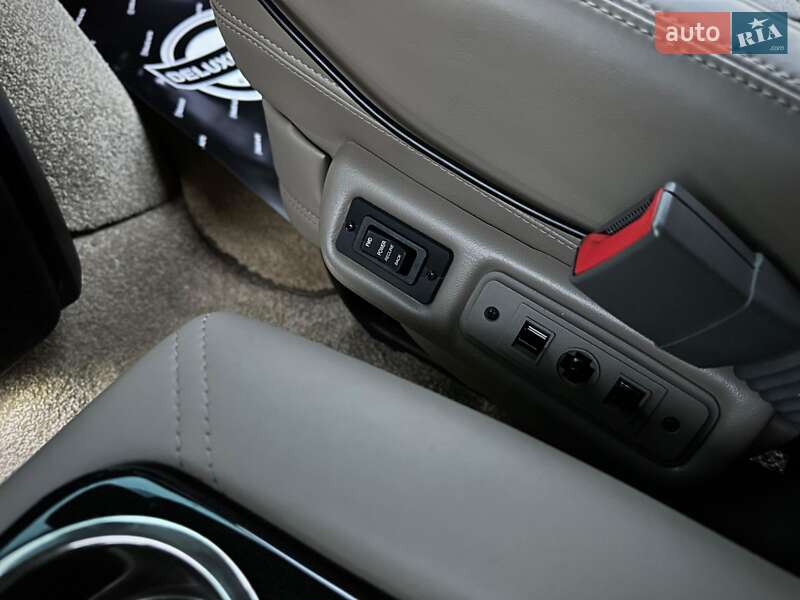 Минивэн GMC Savana 2020 в Киеве фото 93 Минивэн GMC Savana 2020 в Киеве