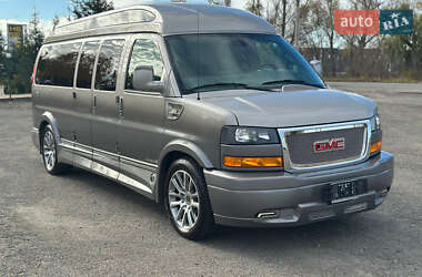 Мінівен GMC Savana 2020 в Києві