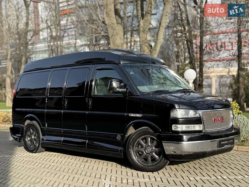 GMC Savana 2010 GMC Savana 2010
