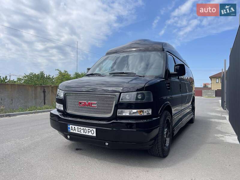GMC Savana 2010 GMC Savana 2010