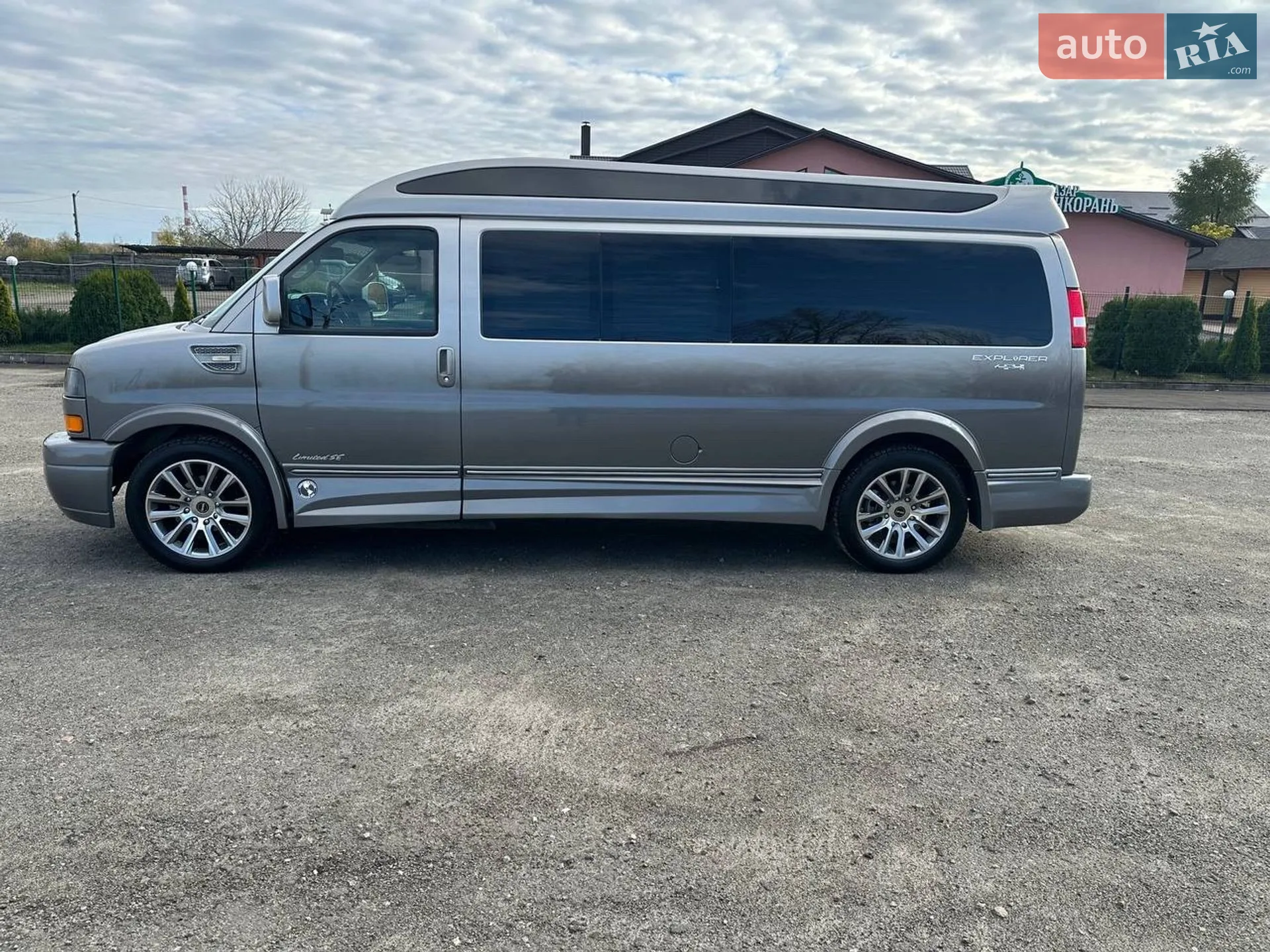 2020 GMC Savana - мініатюра 16