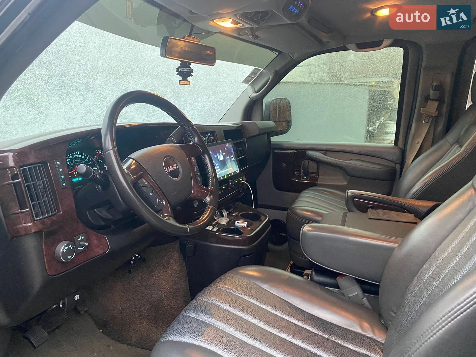 2013 GMC Savana - мініатюра 6