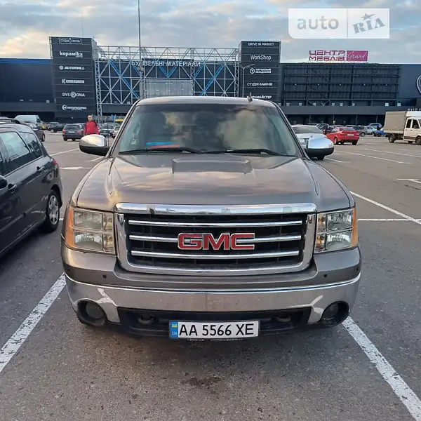 GMC Sierra
