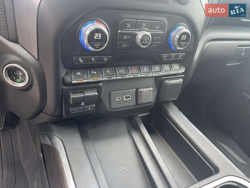Пікап GMC Sierra 2020 в Києві